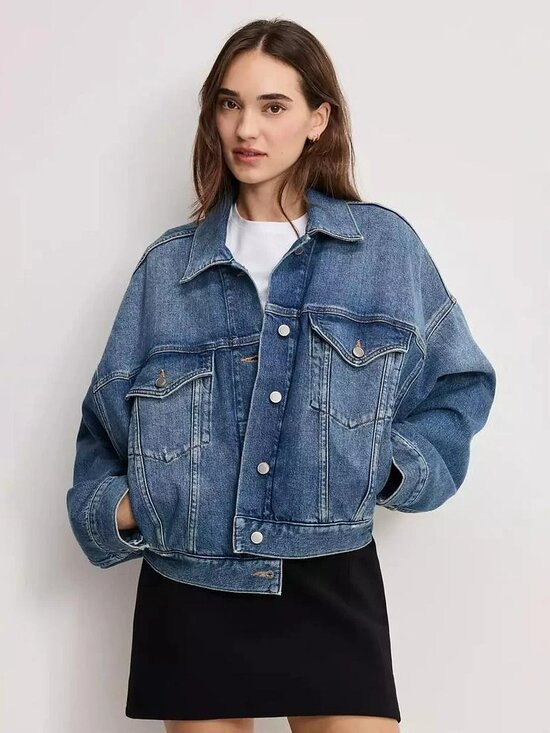 Kut from the Kloth Jackets & Blazers - NEW! KUT FROM THE KLOTH DENIM LIZ TRUCKER JACKET
